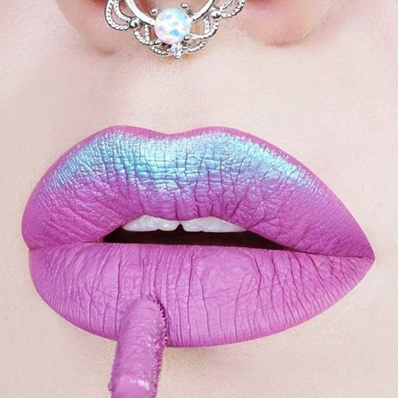 metallic lip highlight