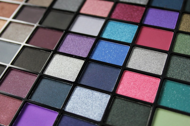 shimmering eye shadow