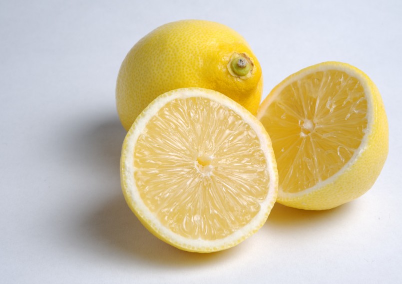 lemon essential oil