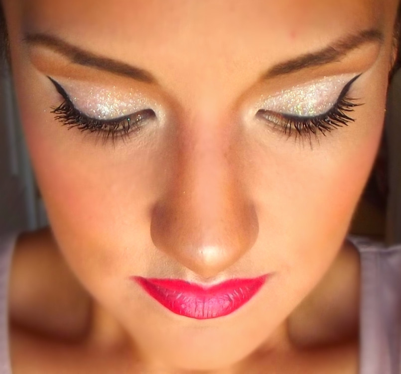 shimmering eye makeup