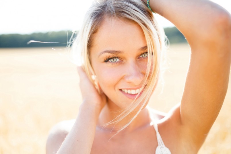 7 Ways To Lighten Hair Naturally