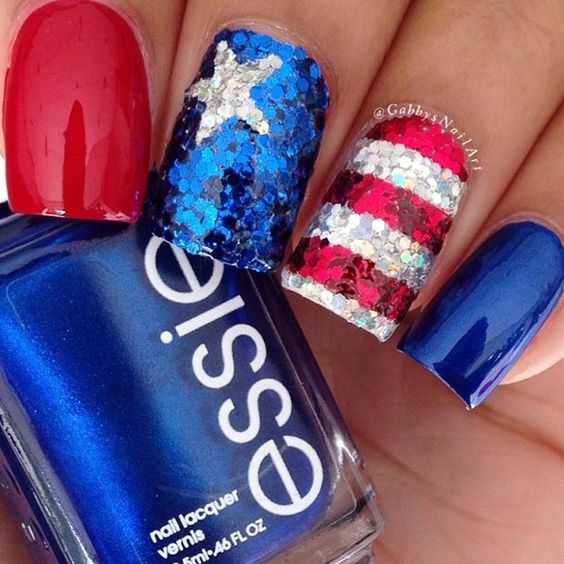 glitter 4th nails