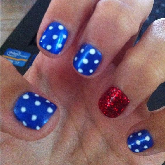 polka dot nails