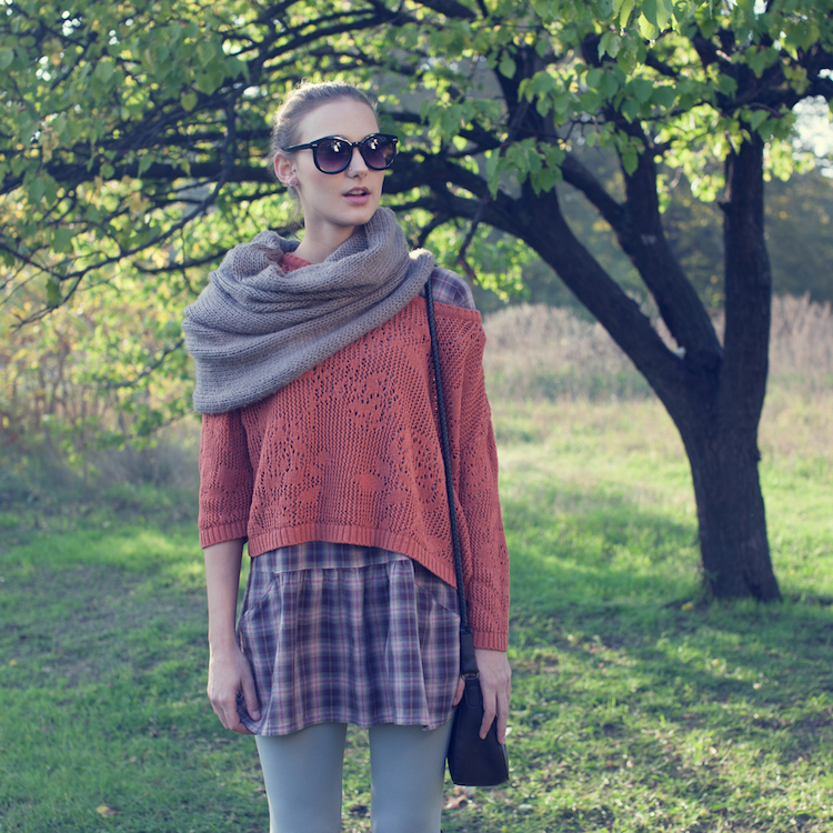 scarf, fashion, girl, model, european, wind, woman, hipster, cold, warm, sunglasses, natural, attractive, park, green, spring, autumn, adult, sunny, casual, people, caucasian, female, smiling, portrait, lady, rest, lifestyle, young, retro, skitwear, nice, look, standing, face, color, close, relax, person, beauty, outdoors, hair, real, teenager, vintage, beautiful, nature, pretty, hairstyle, happy